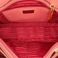 Miniatyrbilde 4 av 10: Pre-owned Prada Medium Saffiano Lux Open Promenade Satchel Pink