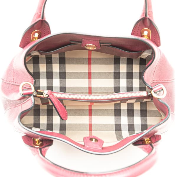 Pre-owned Burberry Grainy Calfskin Milton Satchel Red