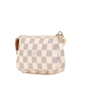 Miniatyrbilde 2 av 10: Pre-owned Louis Vuitton Damier Azur Mini Pochette Accessoires White