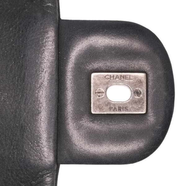 Pre-owned Chanel Jumbo Iridescent Calfskin In The Mix Flap Black