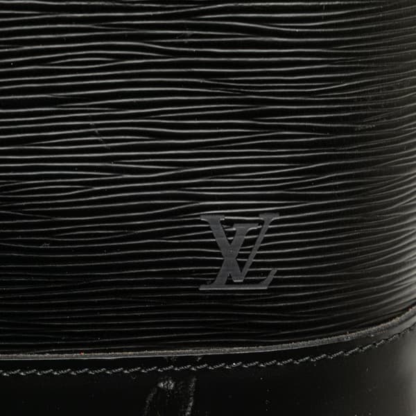 Pre-owned Louis Vuitton Epi Alma PM Black