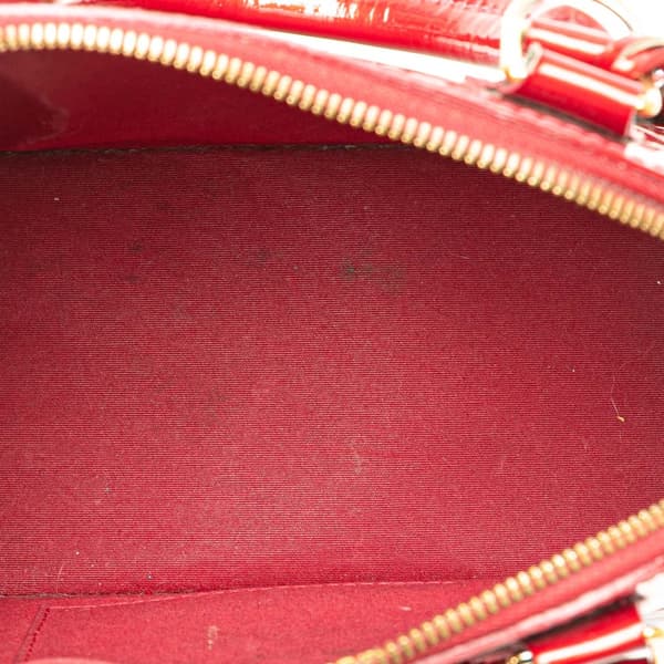 Pre-owned Louis Vuitton Monogram Vernis Alma BB Red