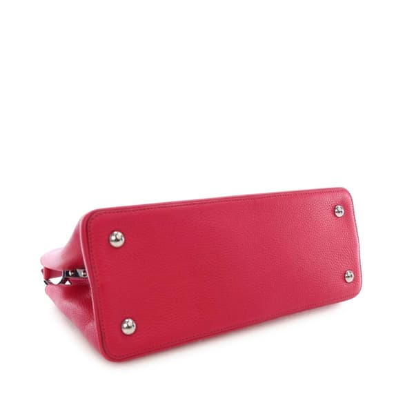 Pre-owned Louis Vuitton Taurillon Capucines MM Red