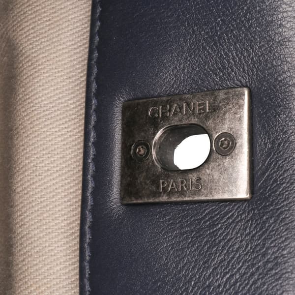 Pre-owned Chanel Small Quilted Calfskin and Tweed Top Handle Tote Blue