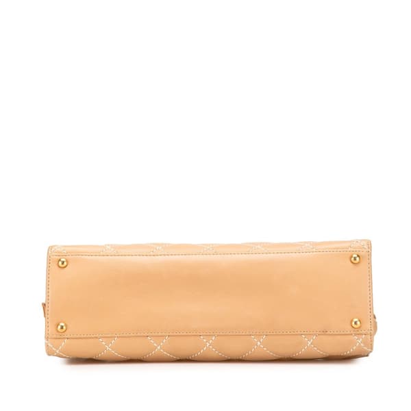 Pre-owned Chanel CC Lambskin Wild Stitch Handbag Brown