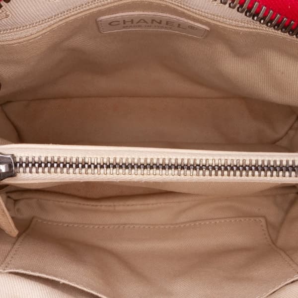 Pre-owned Chanel Small Quilted Shiny Sheepskin Boy Chained Tote Red