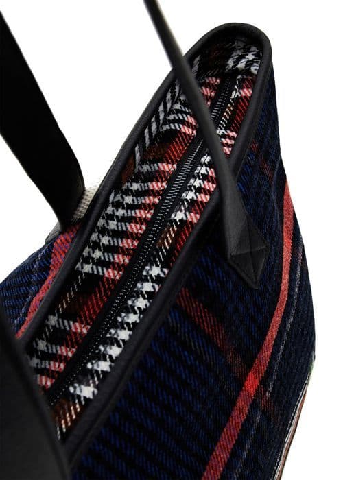 Handväska - Desigual - Cucos Patch - Vit/Blå/Röd - One Size - Dragkedja