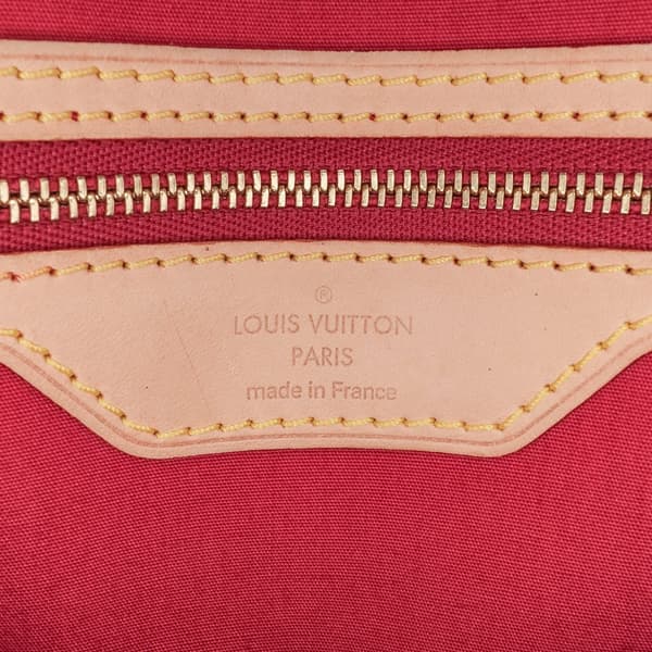 Pre-owned Louis Vuitton Monogram Vernis Brea MM Red