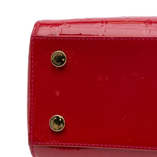 Pre-owned Louis Vuitton Monogram Vernis Brea MM Red