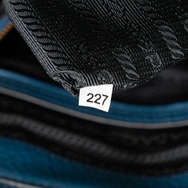 Pre-owned Prada Vitello Daino Zip Top Satchel Blue