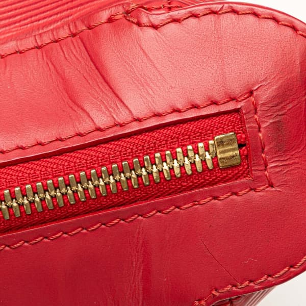 Pre-owned Louis Vuitton Epi Dhanura MM Red