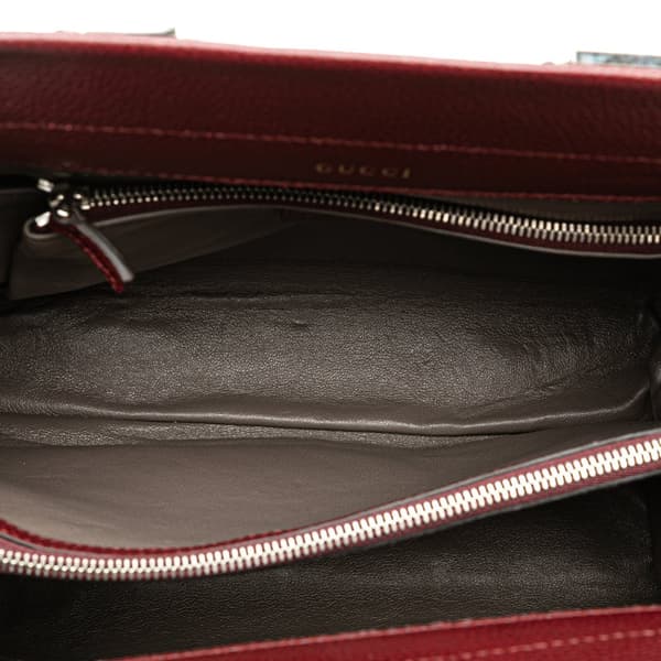 Pre-owned Gucci Small Leather Zumi Satchel Red