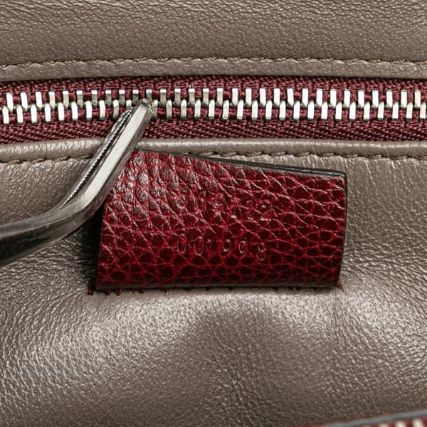 Pre-owned Gucci Small Leather Zumi Satchel Red
