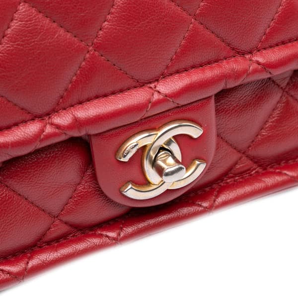 Pre-owned Chanel Small Quilted Lambskin Chain Link Flap Red