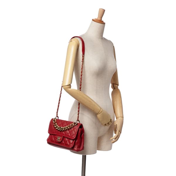 Pre-owned Chanel Small Quilted Lambskin Chain Link Flap Red