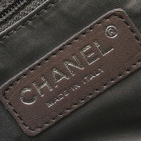 Pre-owned Chanel Wrinkled Lambskin Hidden Chain Flap Brown