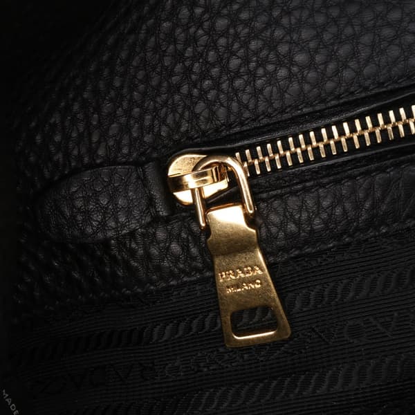Pre-owned Prada Vitello Daino Open Convertible Tote Black