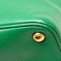 Miniatyrbilde 10 av 10: Pre-owned Prada Saffiano Cuir Dome Bag Green