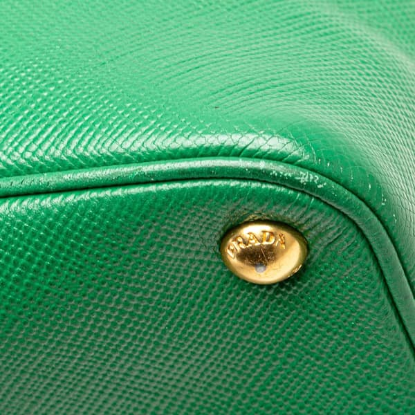 Pre-owned Prada Saffiano Cuir Dome Bag Green