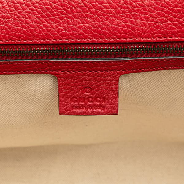 Pre-owned Gucci Medium GG Marmont Grained Leather Top Handle Satchel Red