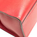 Miniatyrbillede 7 af 10: Pre-owned Gucci Medium GG Marmont Grained Leather Top Handle Satchel Red