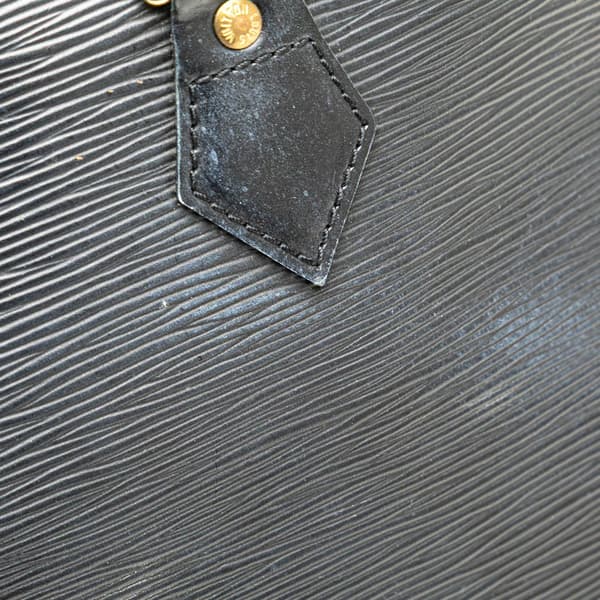 Pre-owned Louis Vuitton Epi Alma PM Black