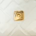 Miniatyrbild 8 av 10: Pre-owned Fendi Zucca Embossed Leather Baguette Satchel White
