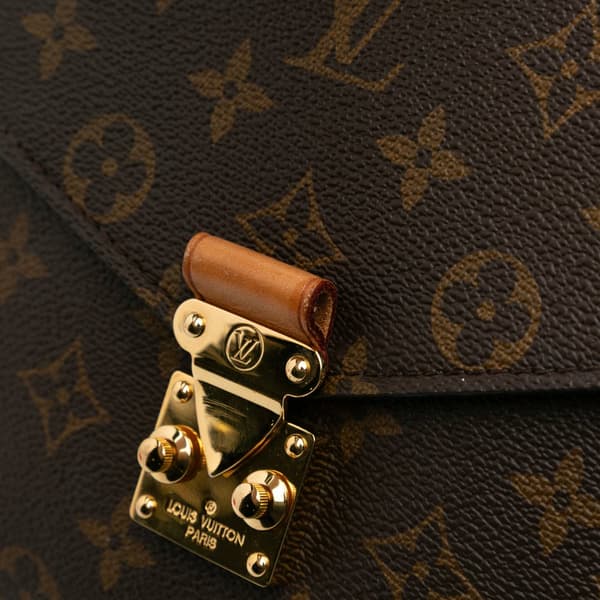 Pre-owned Louis Vuitton Monogram Pochette Metis Brown