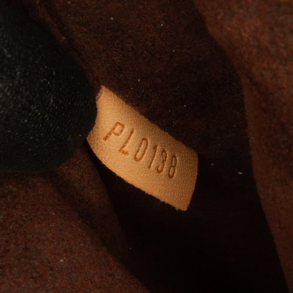 Pre-owned Louis Vuitton Monogram Pochette Metis Brown