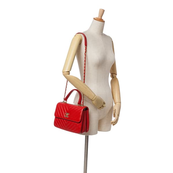 Pre-owned Chanel Small Chevron Lambskin Trendy CC Flap Red