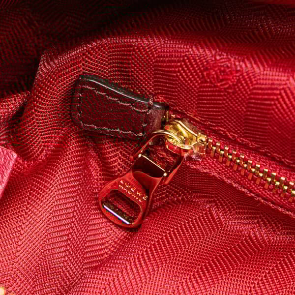 Pre-owned LOEWE Leather Fusta 31 Red