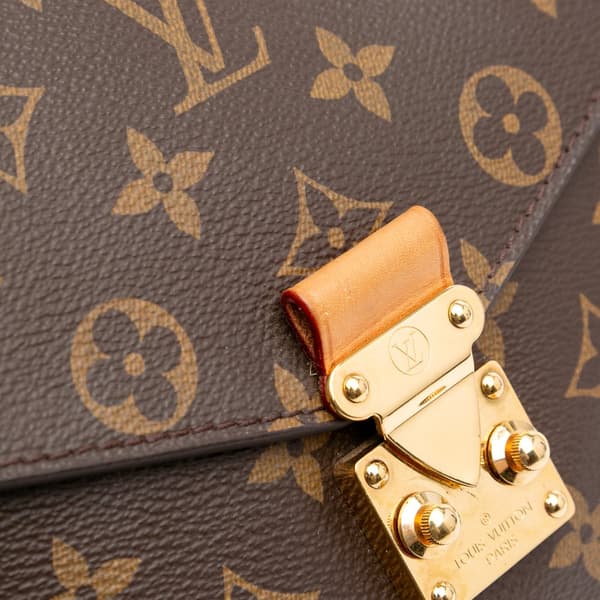 Pre-owned Louis Vuitton Monogram Pochette Metis Brown