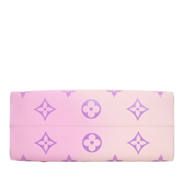 Pre-owned Louis Vuitton Monogram Giant Spring in the City OnTheGo GM Pink