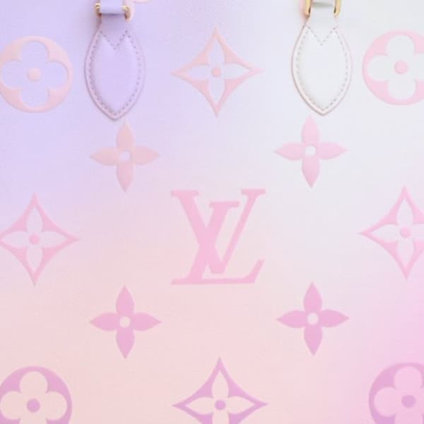 Pre-owned Louis Vuitton Monogram Giant Spring in the City OnTheGo GM Pink