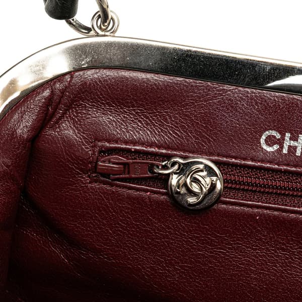 Pre-owned Chanel CC Quilted Lambskin Kiss Lock Frame Top Handle Bag Black