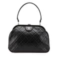Miniatyrbillede 1 af 10: Pre-owned Chanel CC Quilted Lambskin Kiss Lock Frame Top Handle Bag Black