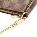 Miniatyrbilde 9 av 10: Pre-owned Louis Vuitton Damier Ebene Mini Pochette Accessoires Brown
