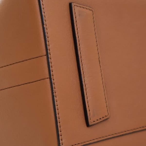 Pre-owned Givenchy Medium Sugar Goatskin Antigona Brown
