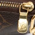 Miniatyrbild 7 av 10: Pre-owned Louis Vuitton Monogram Mini Pochette Accessoires Brown