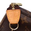 Miniatyrbild 8 av 10: Pre-owned Louis Vuitton Monogram Mini Pochette Accessoires Brown