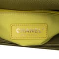 Pikkukuva 5 / 10: Pre-owned Chanel Medium Quilted Caviar Thread Around Flap Green