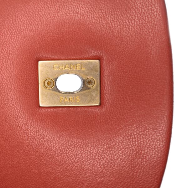 Pre-owned Chanel Small Quilted Lambskin Chain Detail Saddle Bag Red