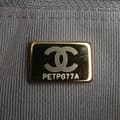 Miniatyrbild 6 av 10: Pre-owned Chanel Quilted Lambskin 19 Wallet on Chain Gray
