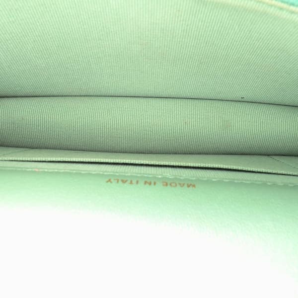 Pre-owned Chanel Quilted Lambskin 19 Wallet on Chain Green