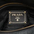 Miniatyrbilde 5 av 10: Pre-owned Prada Vitello Daino Zip Top Satchel Black