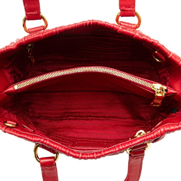 Pre-owned Prada Nappa Gaufre Satchel Red