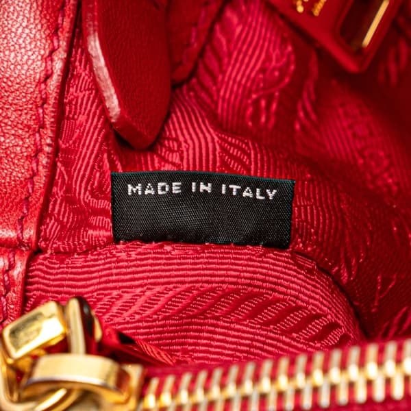Pre-owned Prada Nappa Gaufre Satchel Red