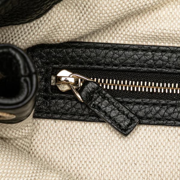 Pre-owned Gucci Large Pebbled Calfskin Soho Convertible Hobo Black