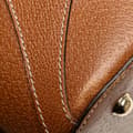 Miniatyrbillede 7 af 10: Pre-owned Gucci GG Canvas Dome Nailhead Handbag Brown