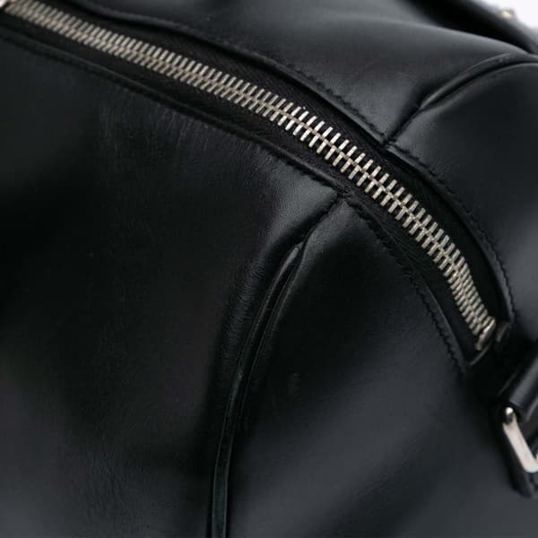 Pre-owned Saint Laurent Studded Leather Classic Duffle 6 Bag Black